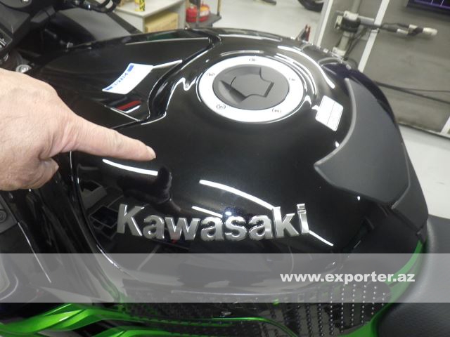 Kawasaki Ninja ZX-14R (photo: 8)