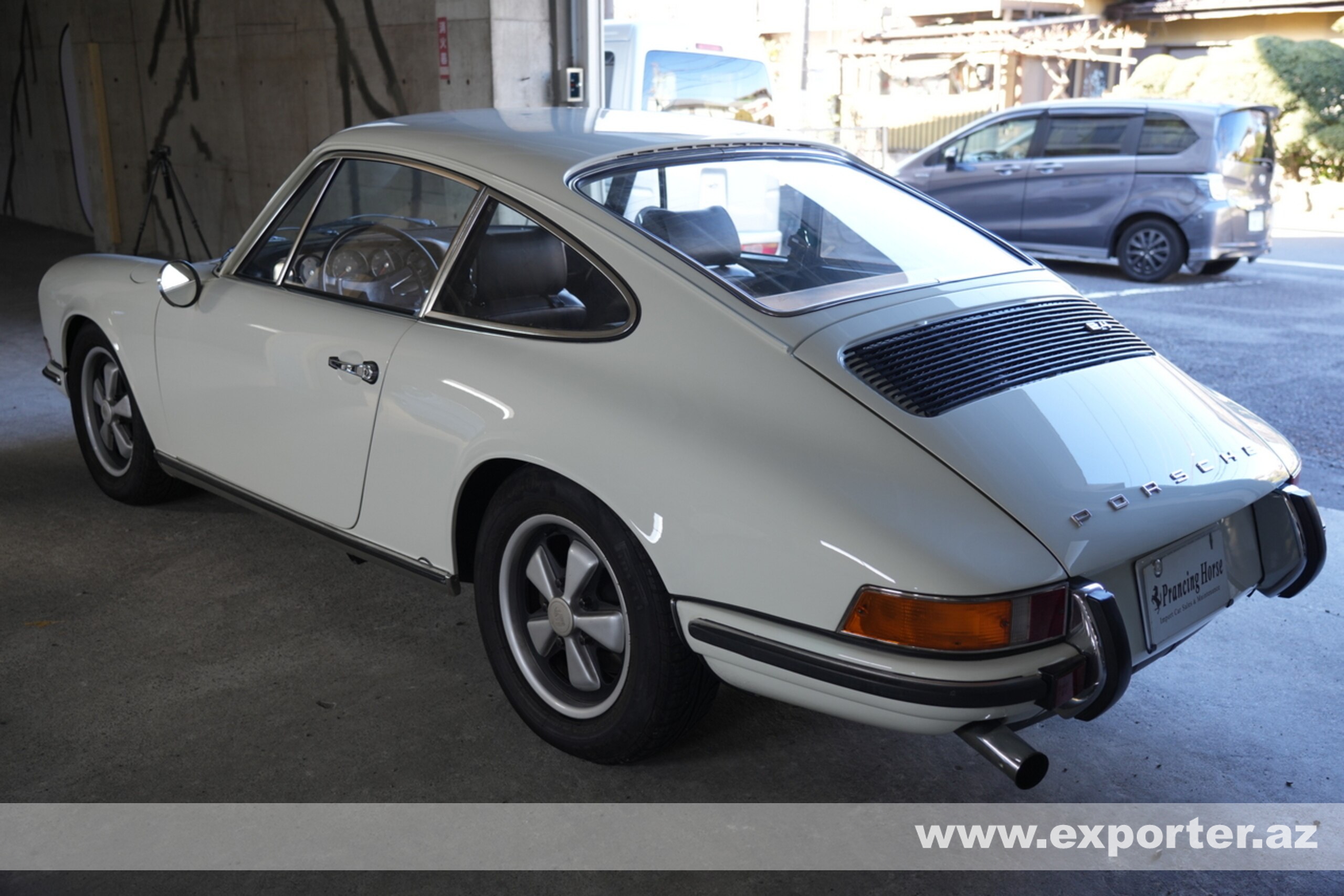 Porsche 911 (photo: 10)