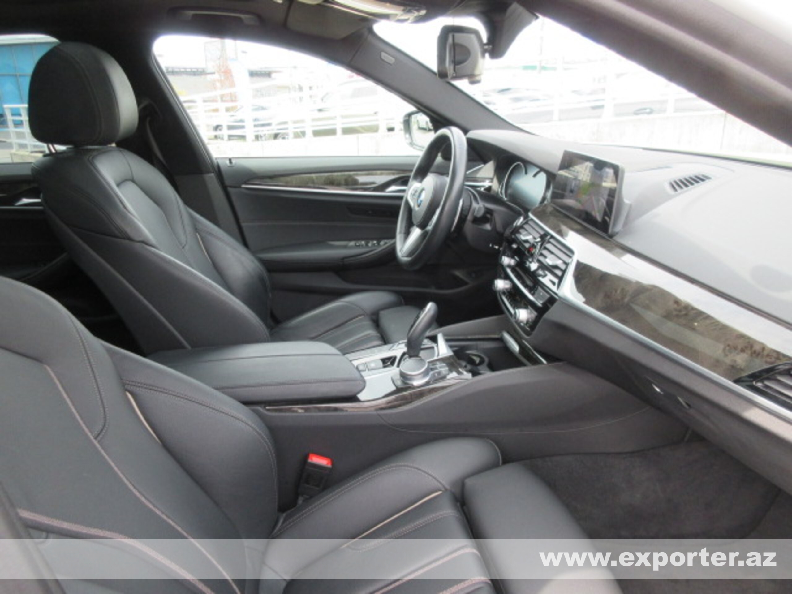 BMW 530i M Sport (photo: 12)