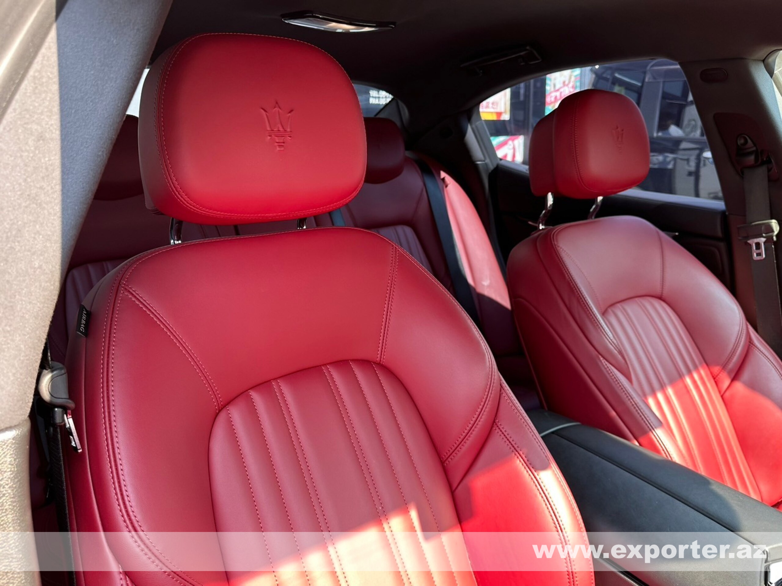 Maserati Ghibli (photo: 12)