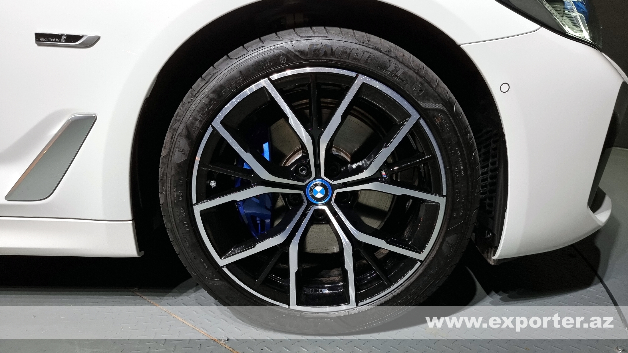 BMW 530e M Sport (photo: 4)