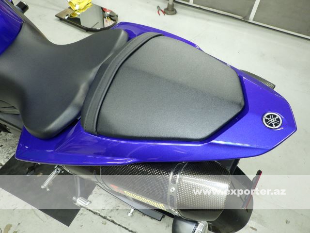 Yamaha YZF-R1 (photo: 12)