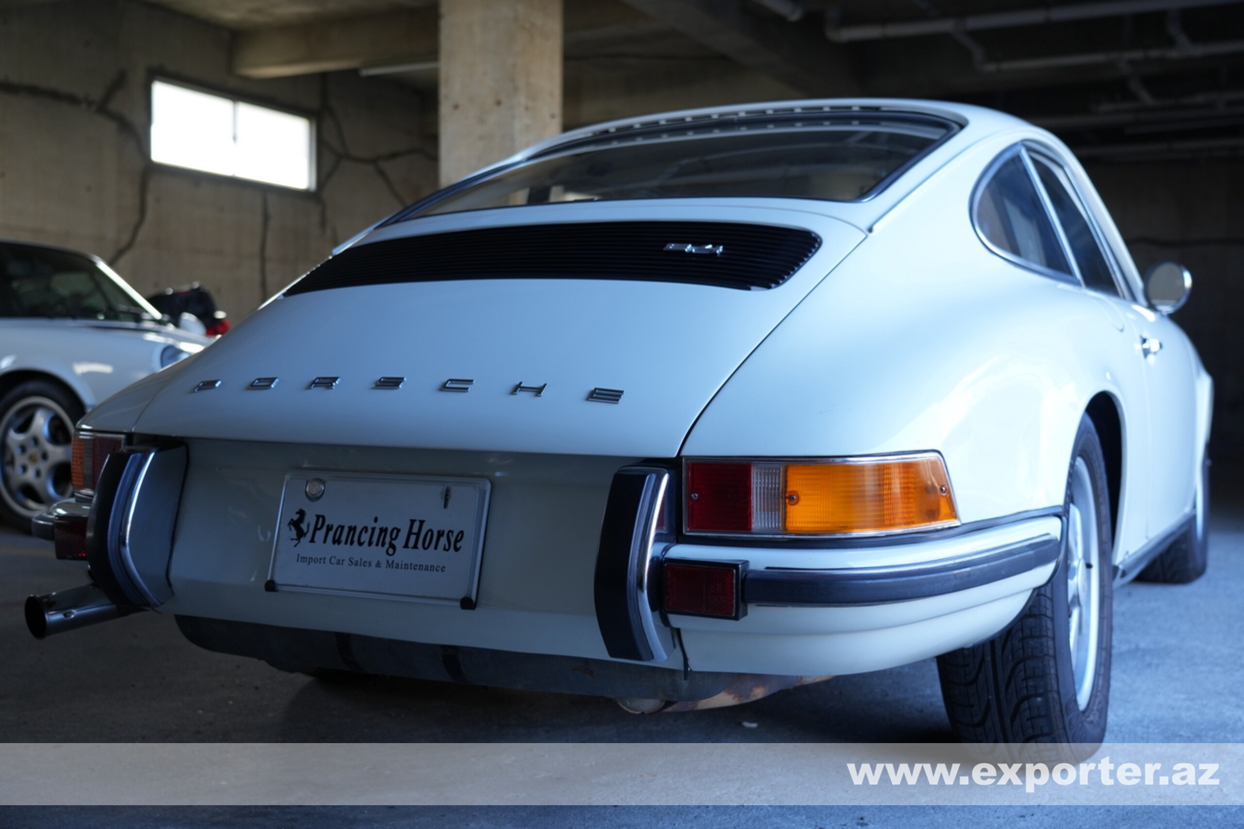 Porsche 911 (photo: 18)