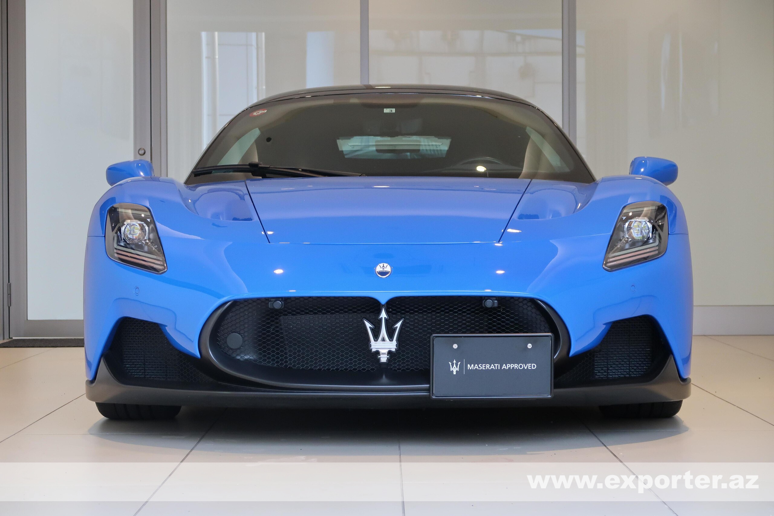 Maserati MC20 (photo: 3)
