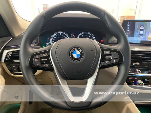 BMW 530i Luxury (photo: 8)