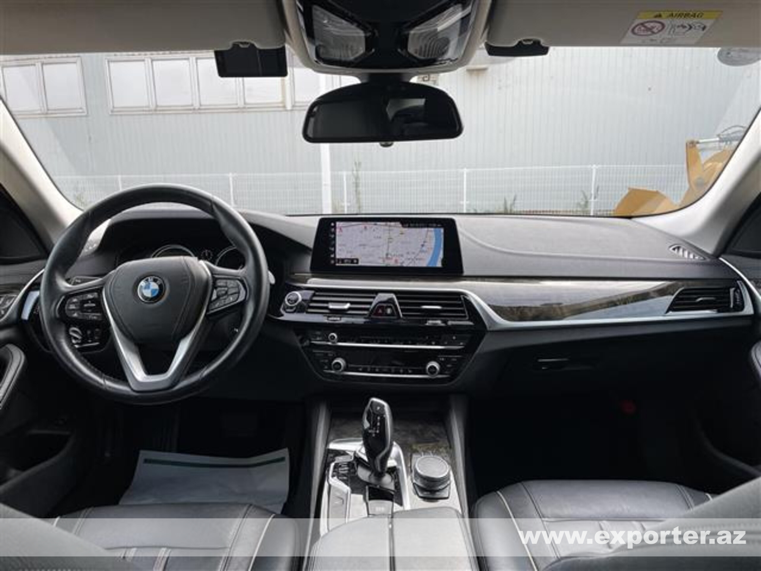 BMW 530i Luxury (photo: 17)