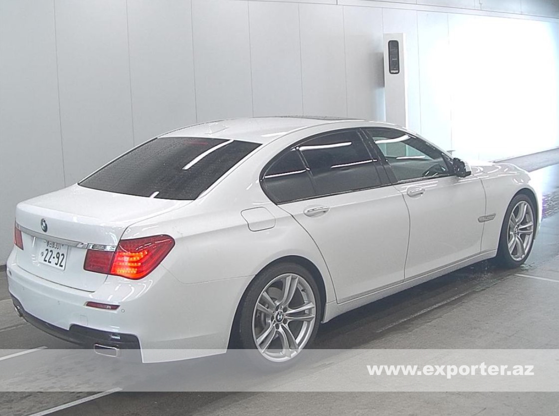 BMW 740i M Sport (photo: 3)