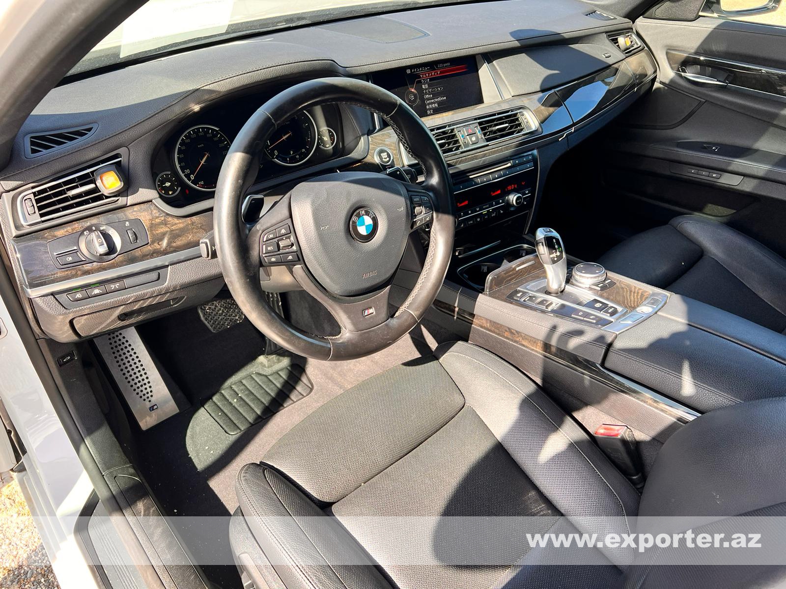 BMW 740i M Sport (photo: 5)