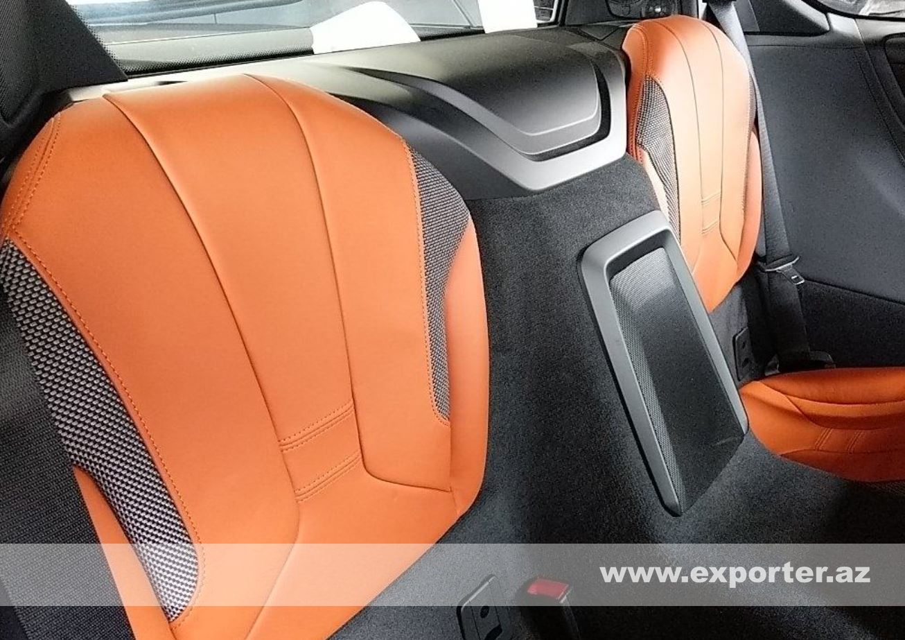 BMW I8 (photo: 5)