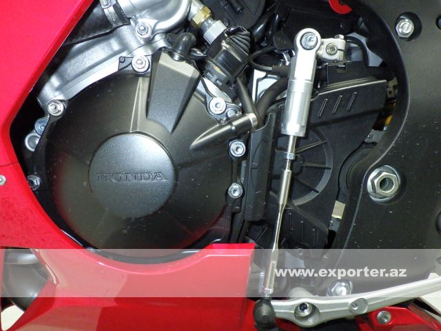 Honda CBR1000RR-R Fireblade SP (photo: 26)