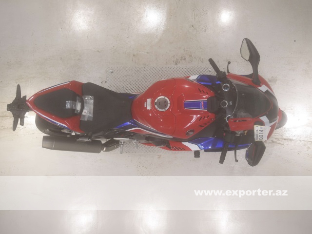 Honda CBR1000RR-R Fireblade SP (photo: 6)