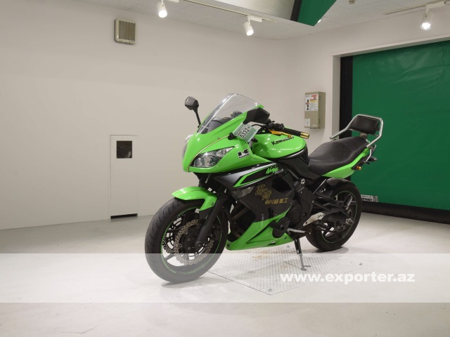Kawasaki Ninja 400R (photo: 3)