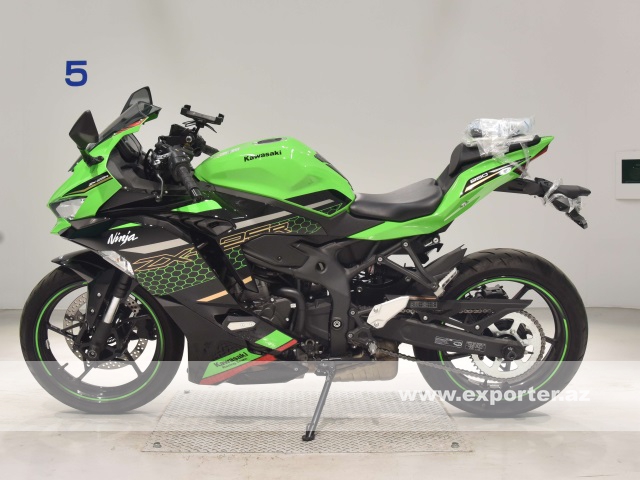 Kawasaki ZX-25R (photo: 1)