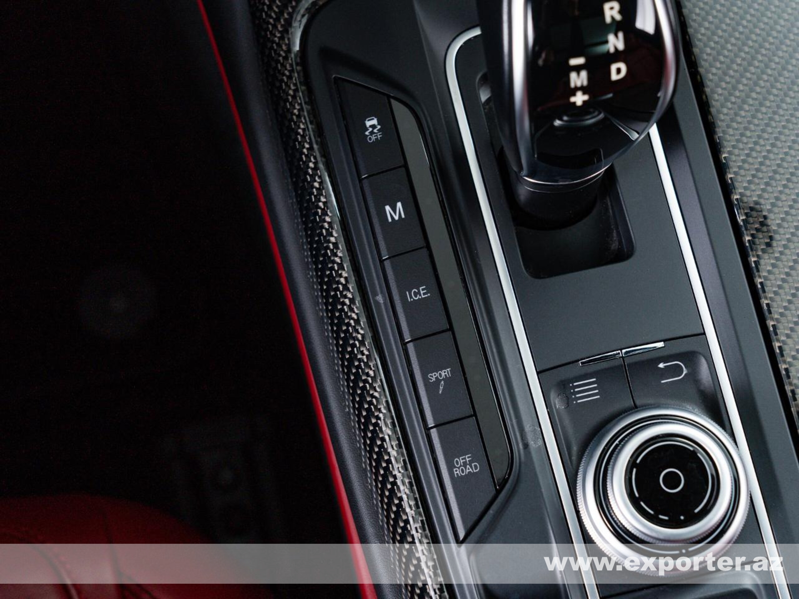 Maserati Levante (photo: 14)