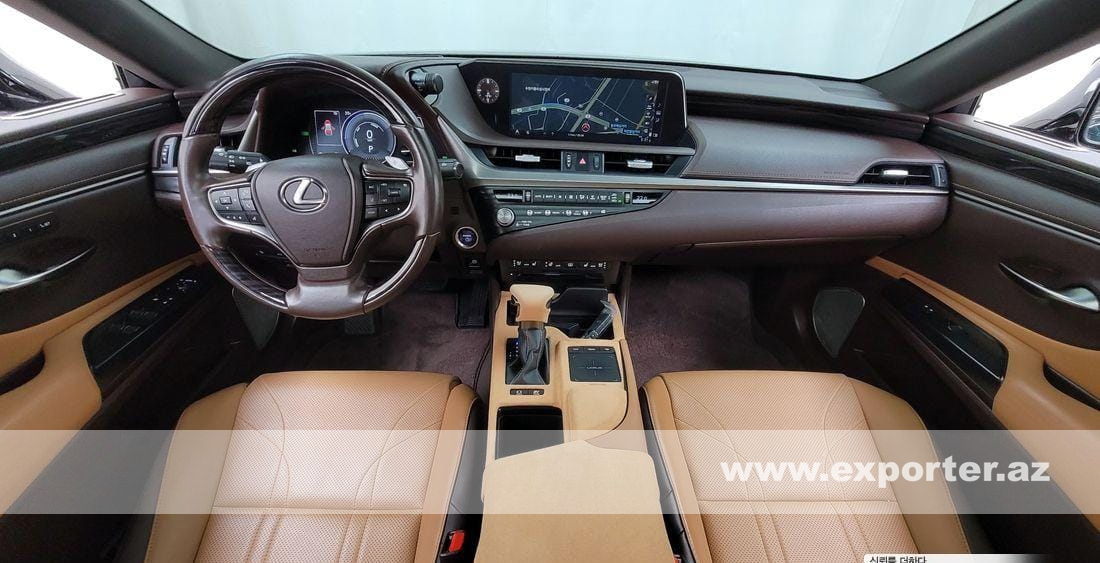 Lexus ES300h Luxury Plus (photo: 7)