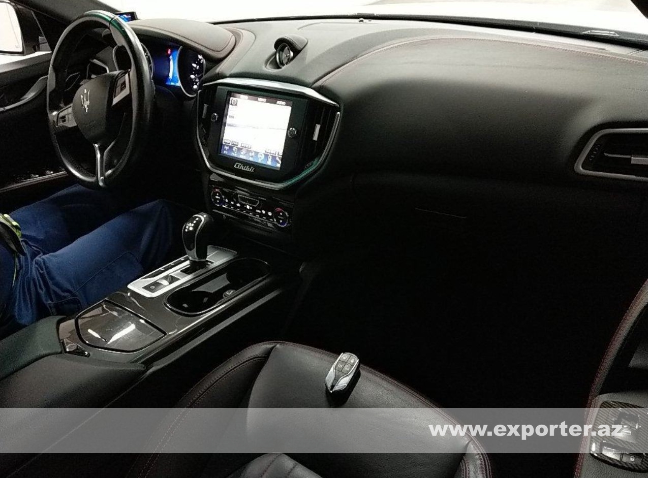 Maserati Ghibli (photo: 4)