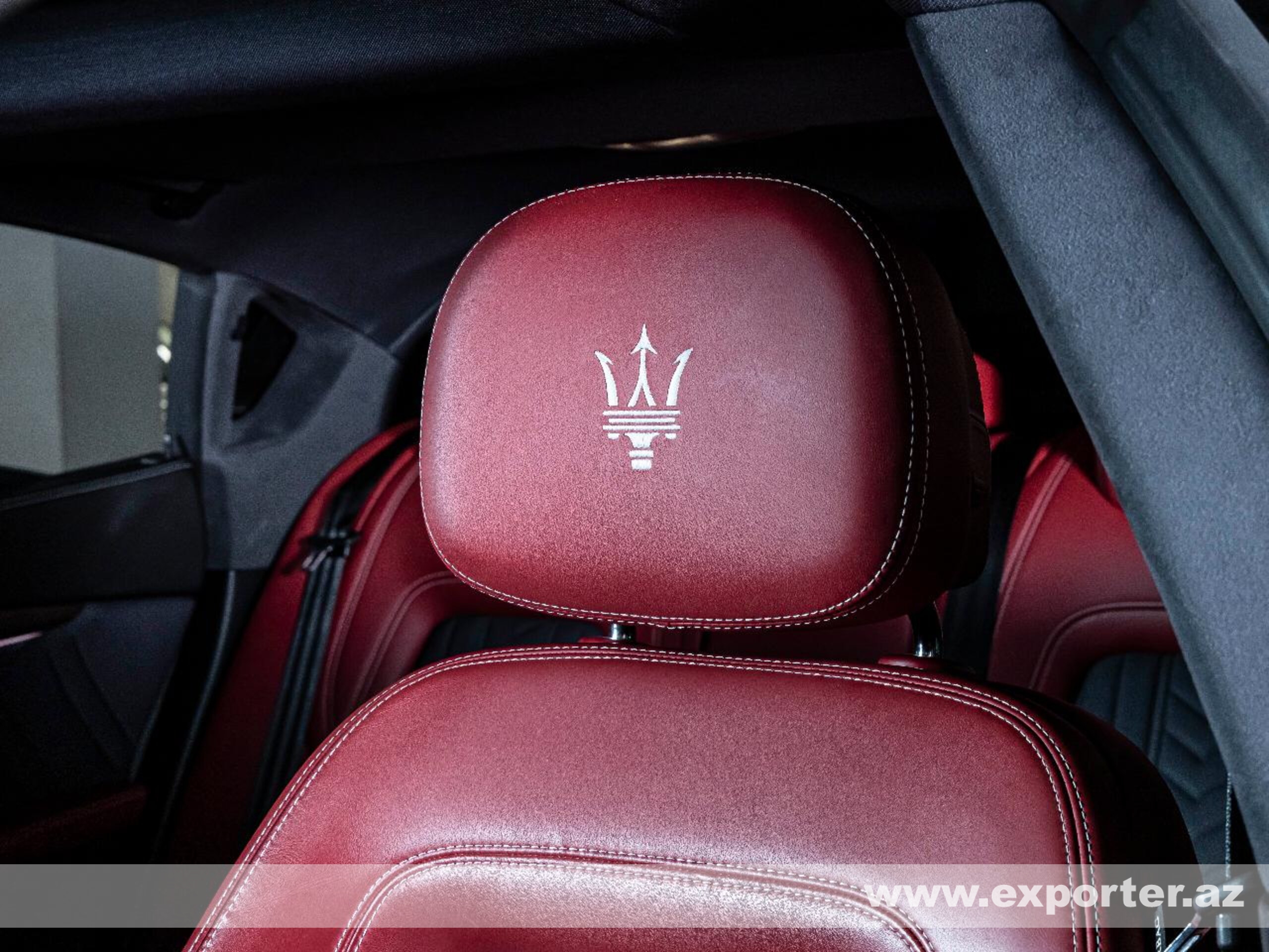 Maserati Quattroporte S (photo: 8)