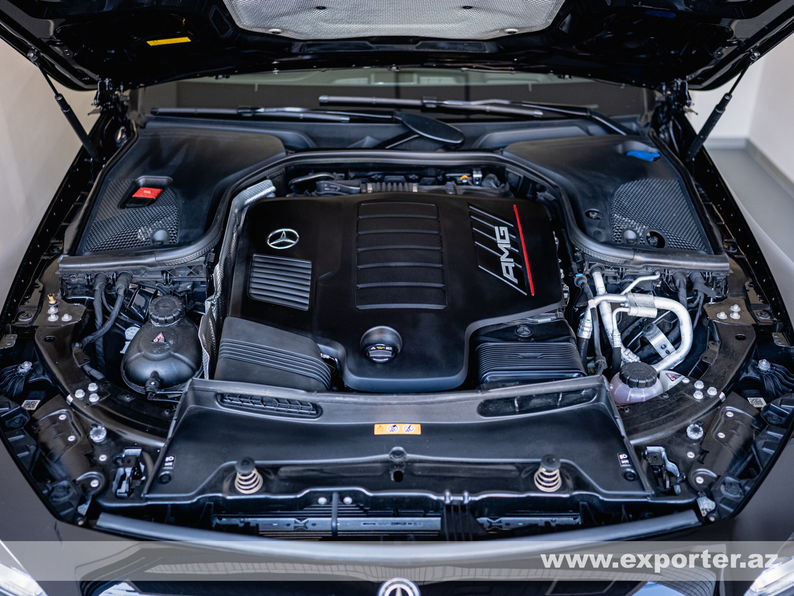 Mercedes Benz AMG GT43 4Matic+ (photo: 32)
