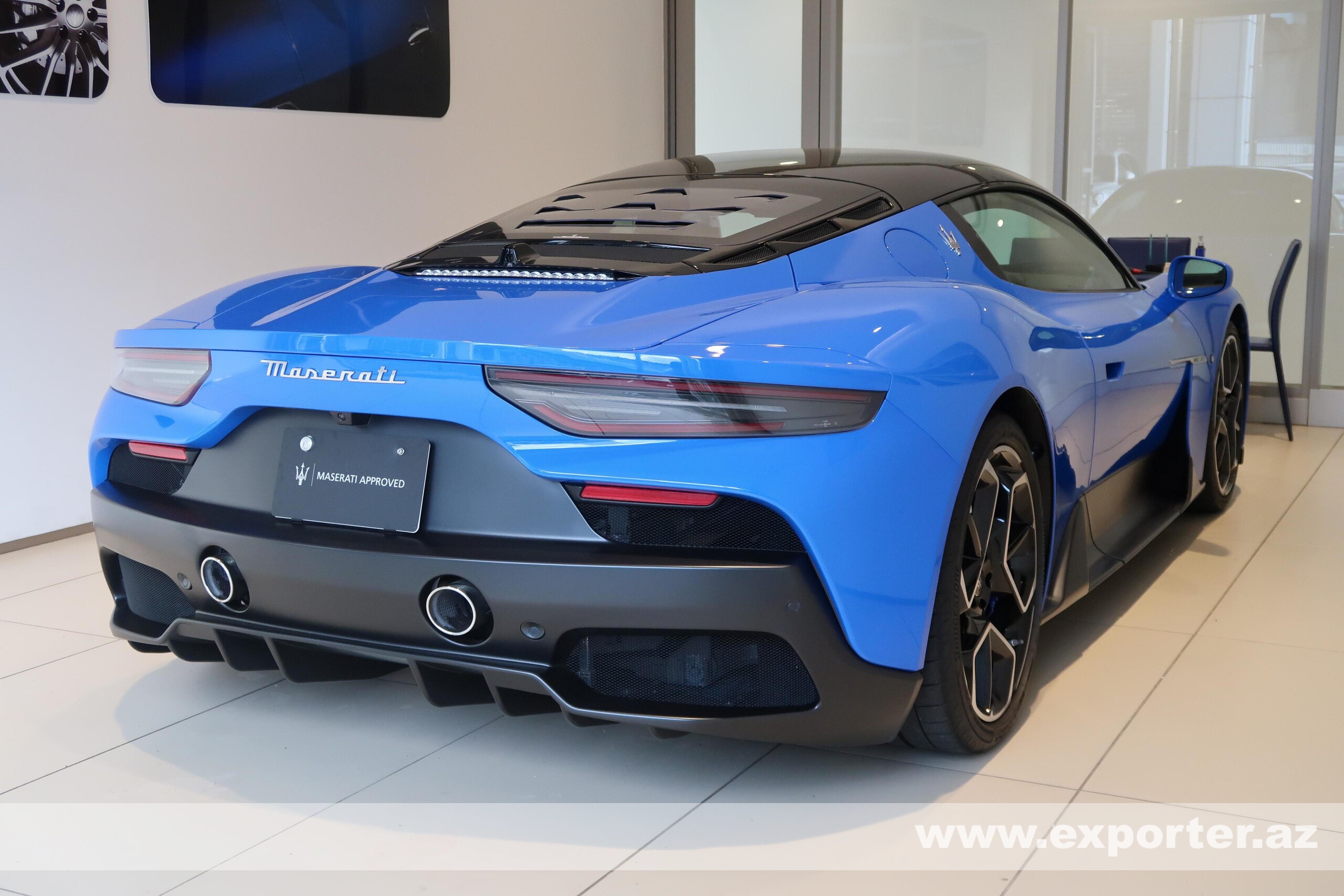 Maserati MC20 (photo: 8)