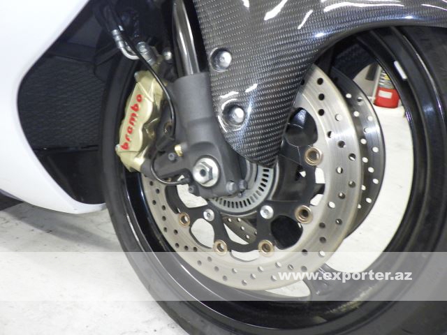 Suzuki Hayabusa (photo: 15)