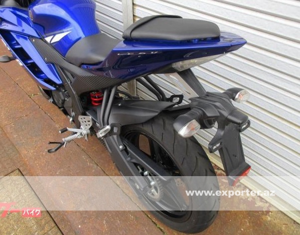 Yamaha YZF-R15 (photo: 11)