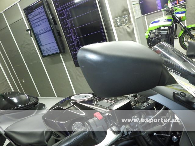 Yamaha YZF-R3 (photo: 10)