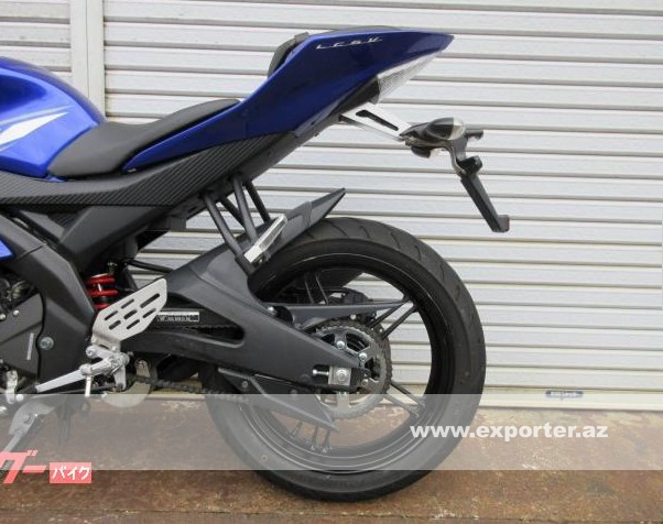 Yamaha YZF-R15 (photo: 4)