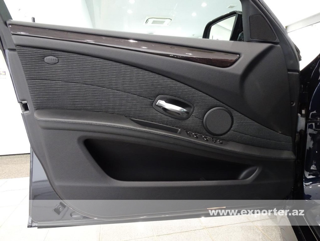 BMW 525i M Sport (photo: 6)