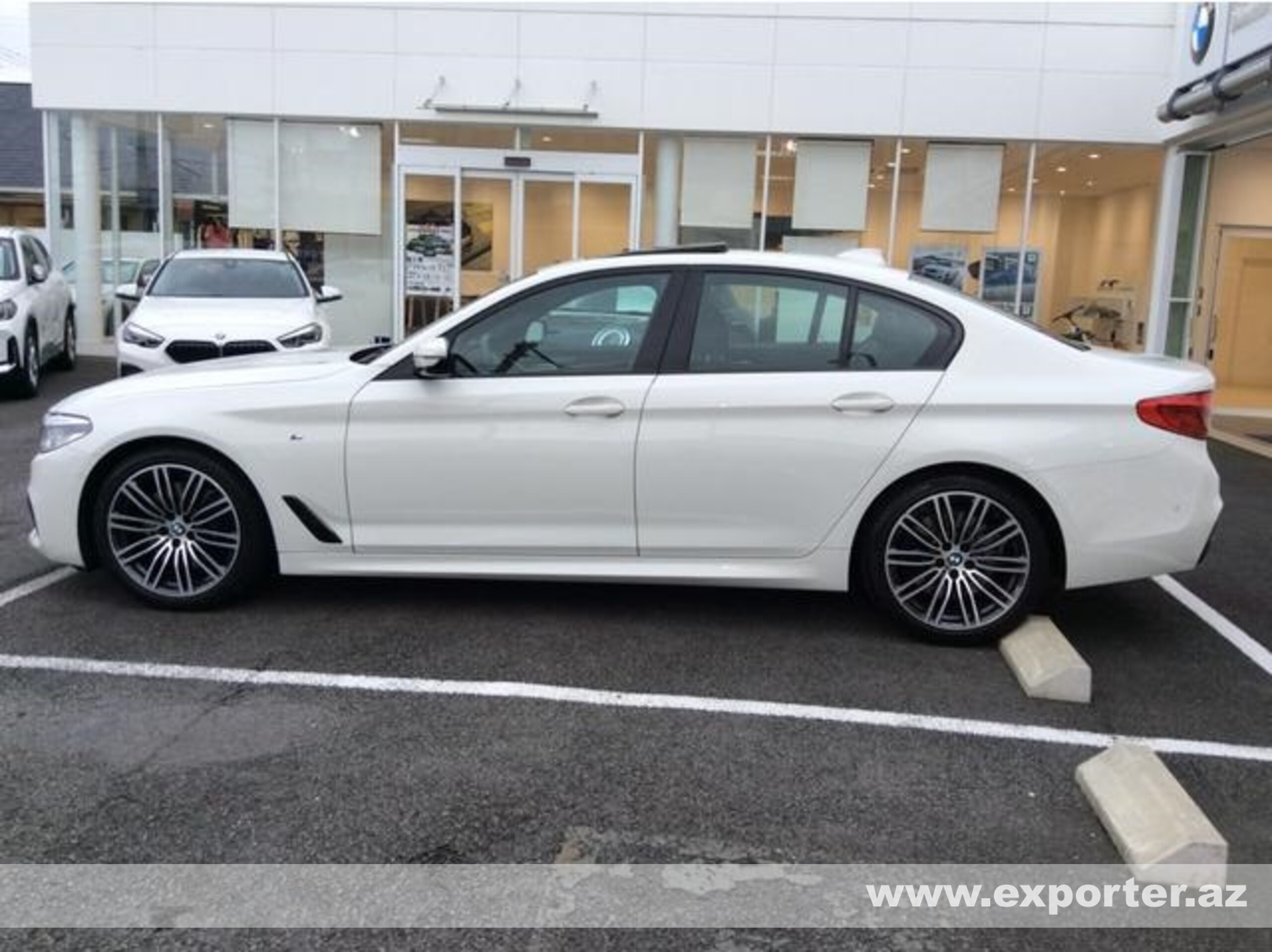 BMW 530i M Sport (photo: 2)