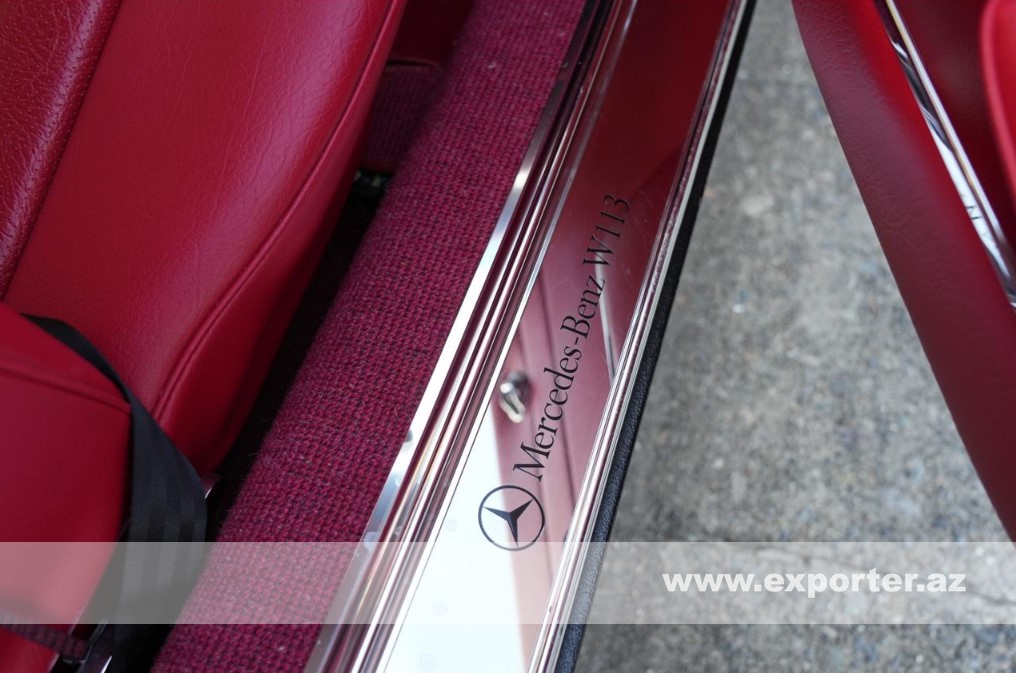 Mercedes Benz 250SL (photo: 35)