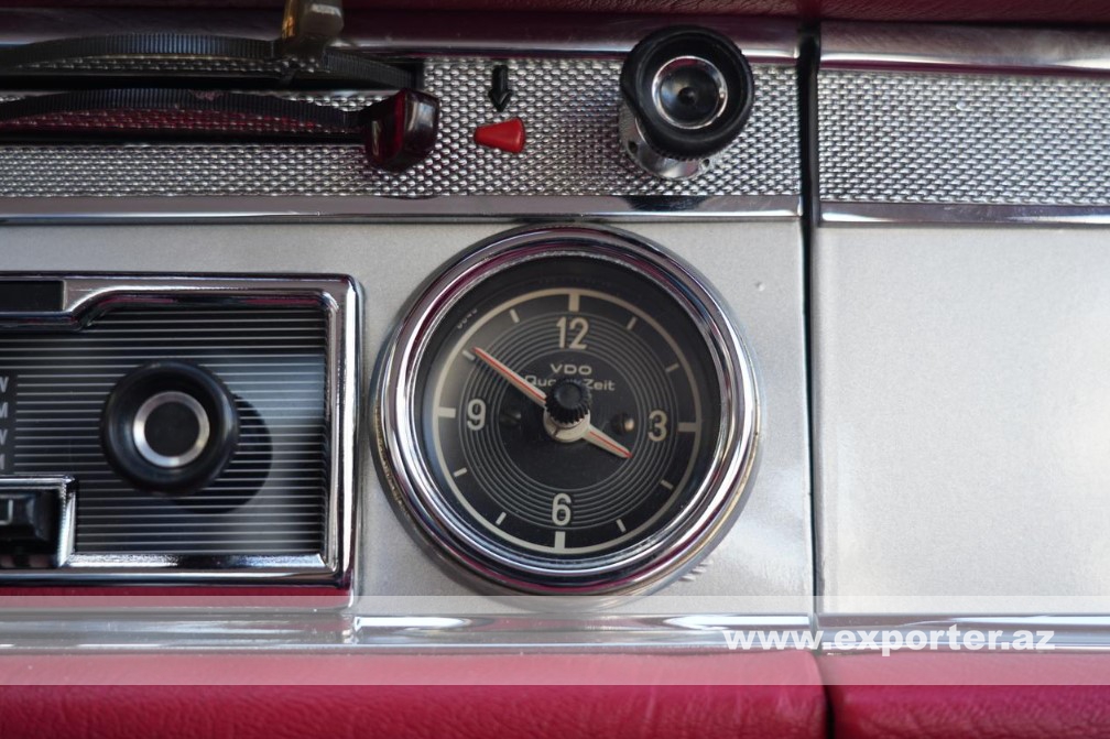 Mercedes Benz 250SL (photo: 37)