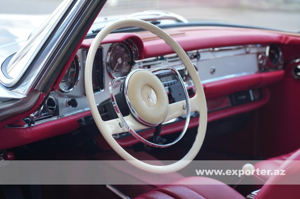 Mercedes Benz 250SL (photo: 23)