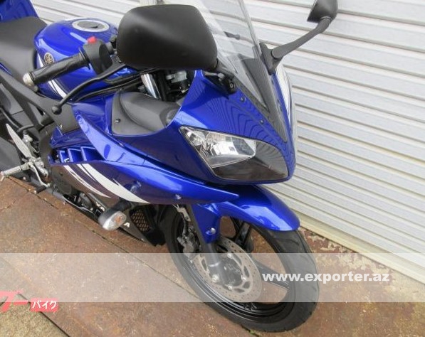 Yamaha YZF-R15 (photo: 9)