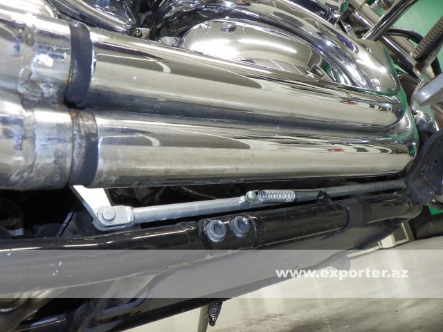 Suzuki Intruder 400 Classic (photo: 14)