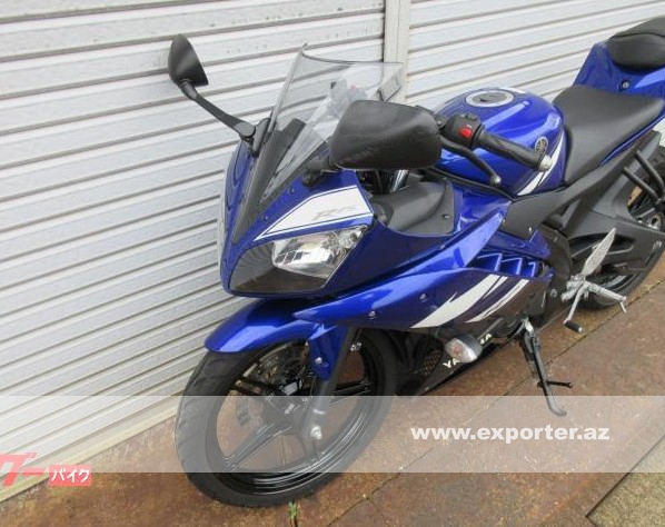 Yamaha YZF-R15 (photo: 8)