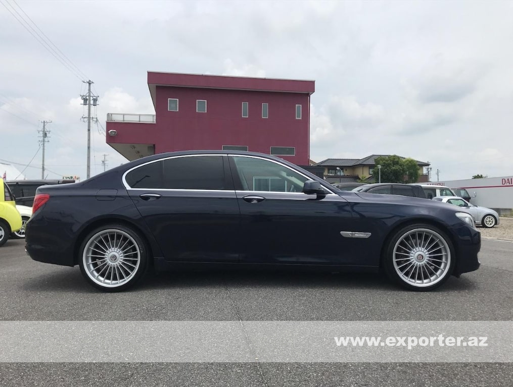 BMW 740i (photo: 5)