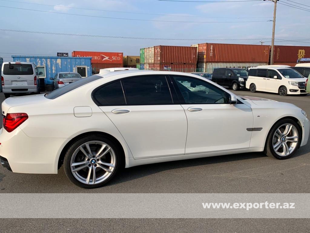BMW 740i M Sport (photo: 8)