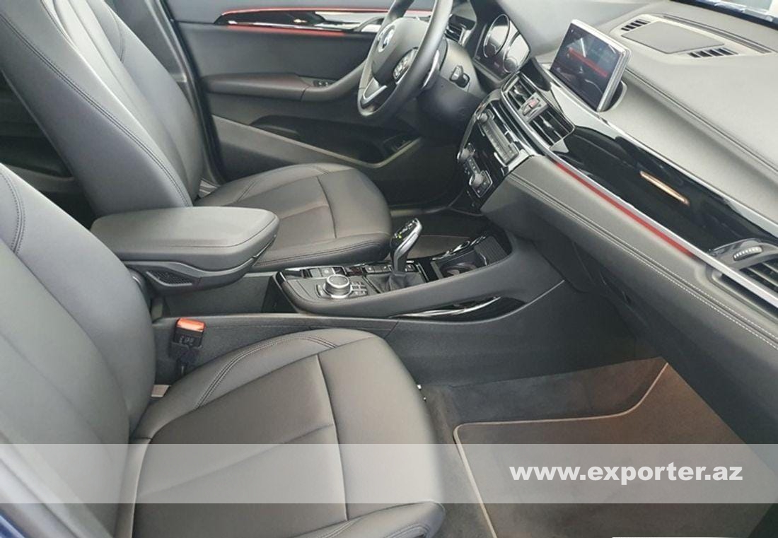 BMW X1 xDrive 20i (photo: 11)