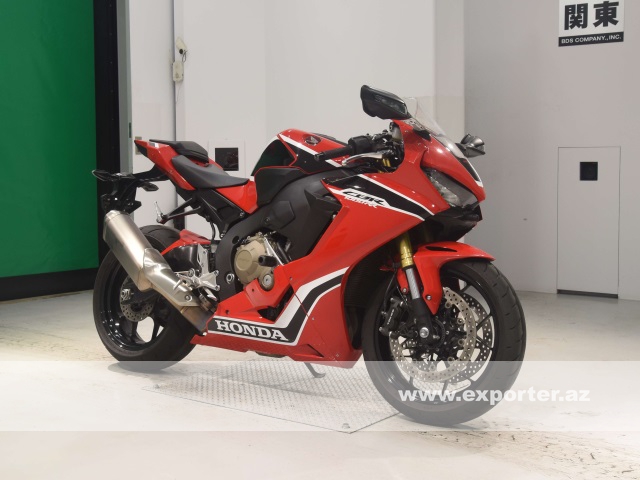 Honda CBR1000RR (photo: 4)