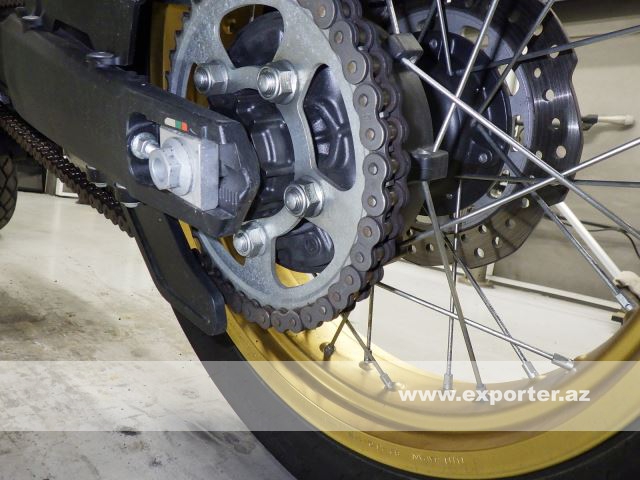 Honda CFR1000 AfricaTwin (photo: 12)