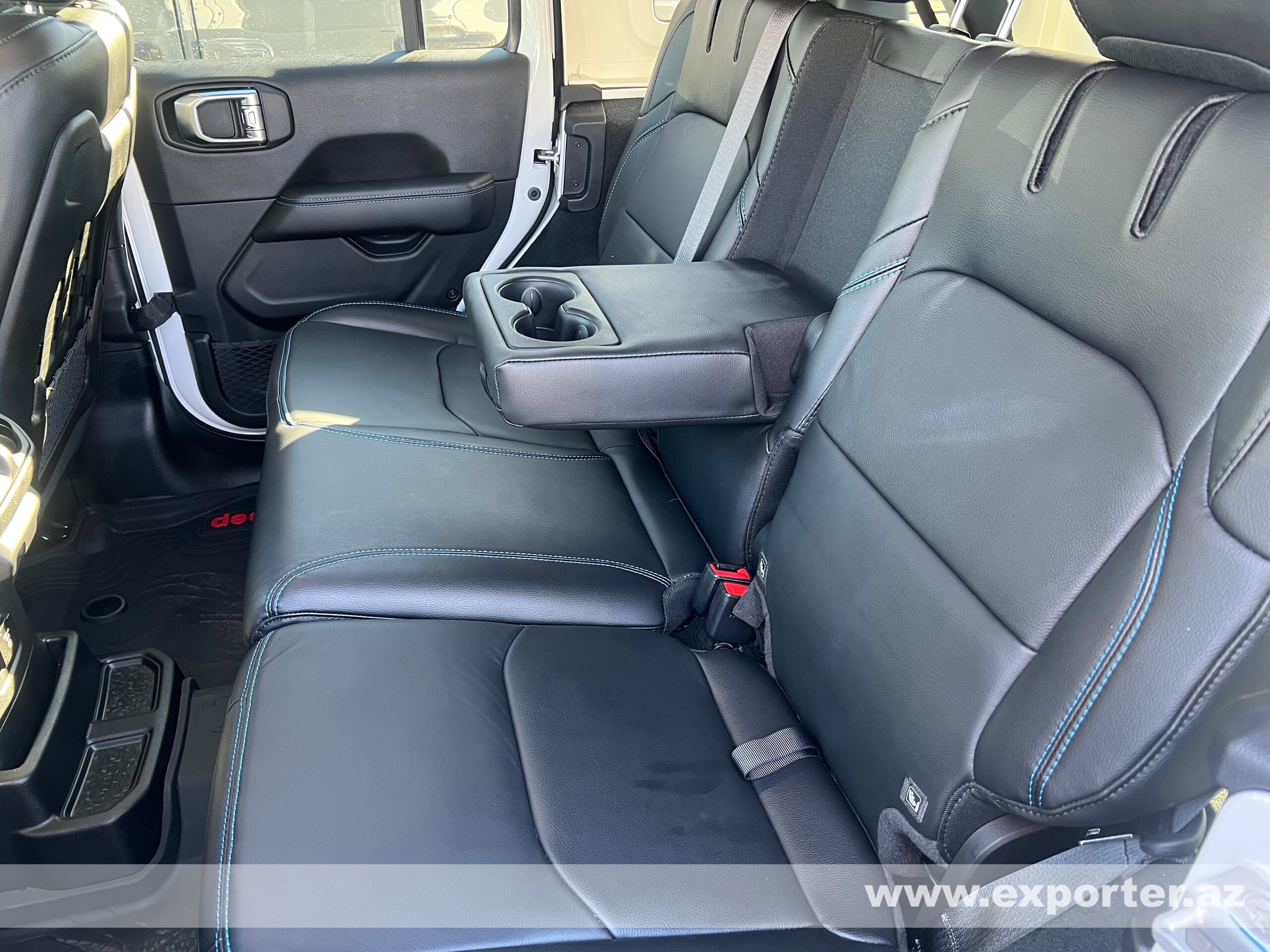 Jeep Wrangler Unlimited Rubicon 4xe (photo: 33)