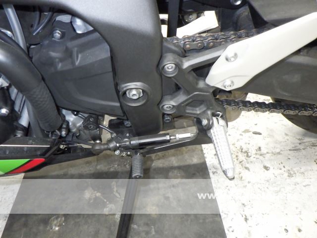 Kawasaki ZX-25R (photo: 21)