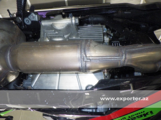 Kawasaki ZX-25R (photo: 22)