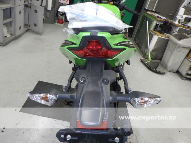Kawasaki ZX-25R (photo: 8)