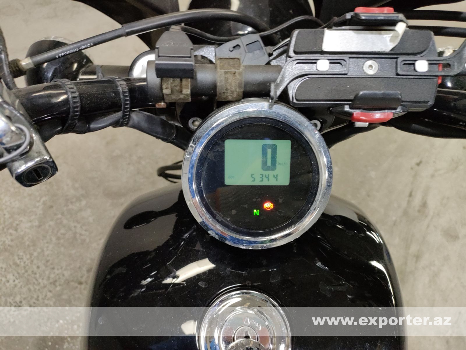 Yamaha Bolt (photo: 4)