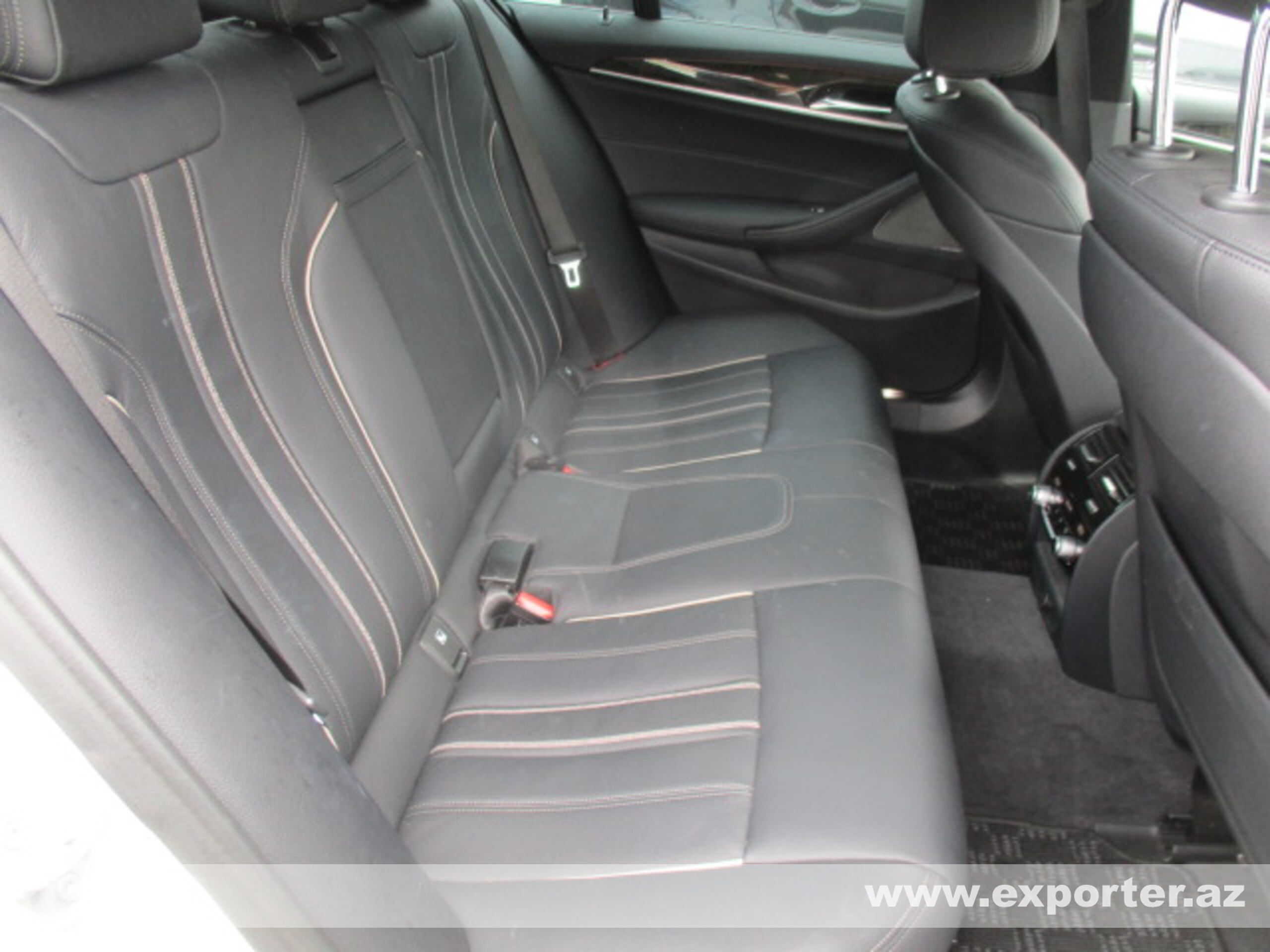 BMW 530i M Sport (photo: 30)