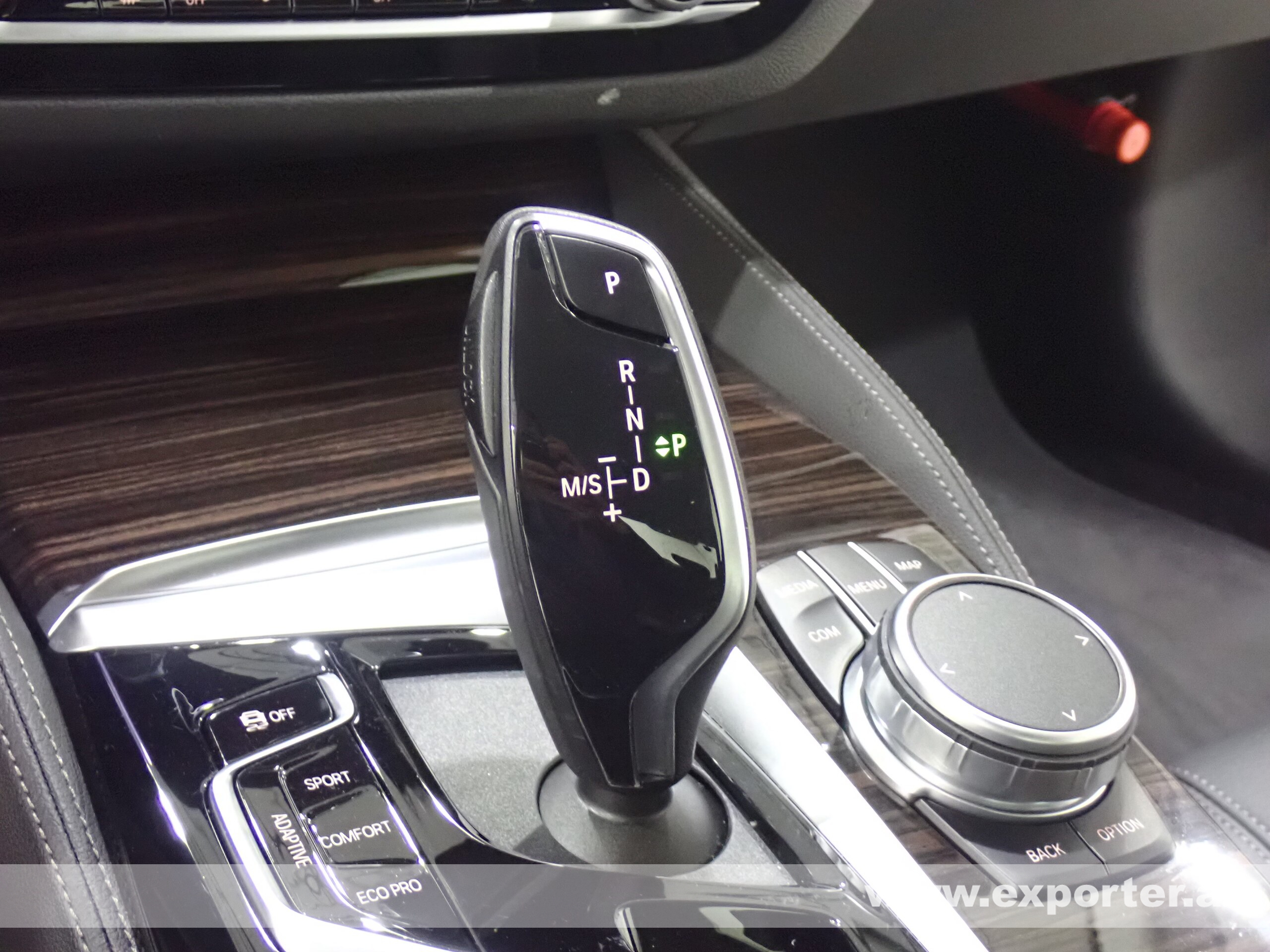 BMW 530i Luxury (photo: 29)