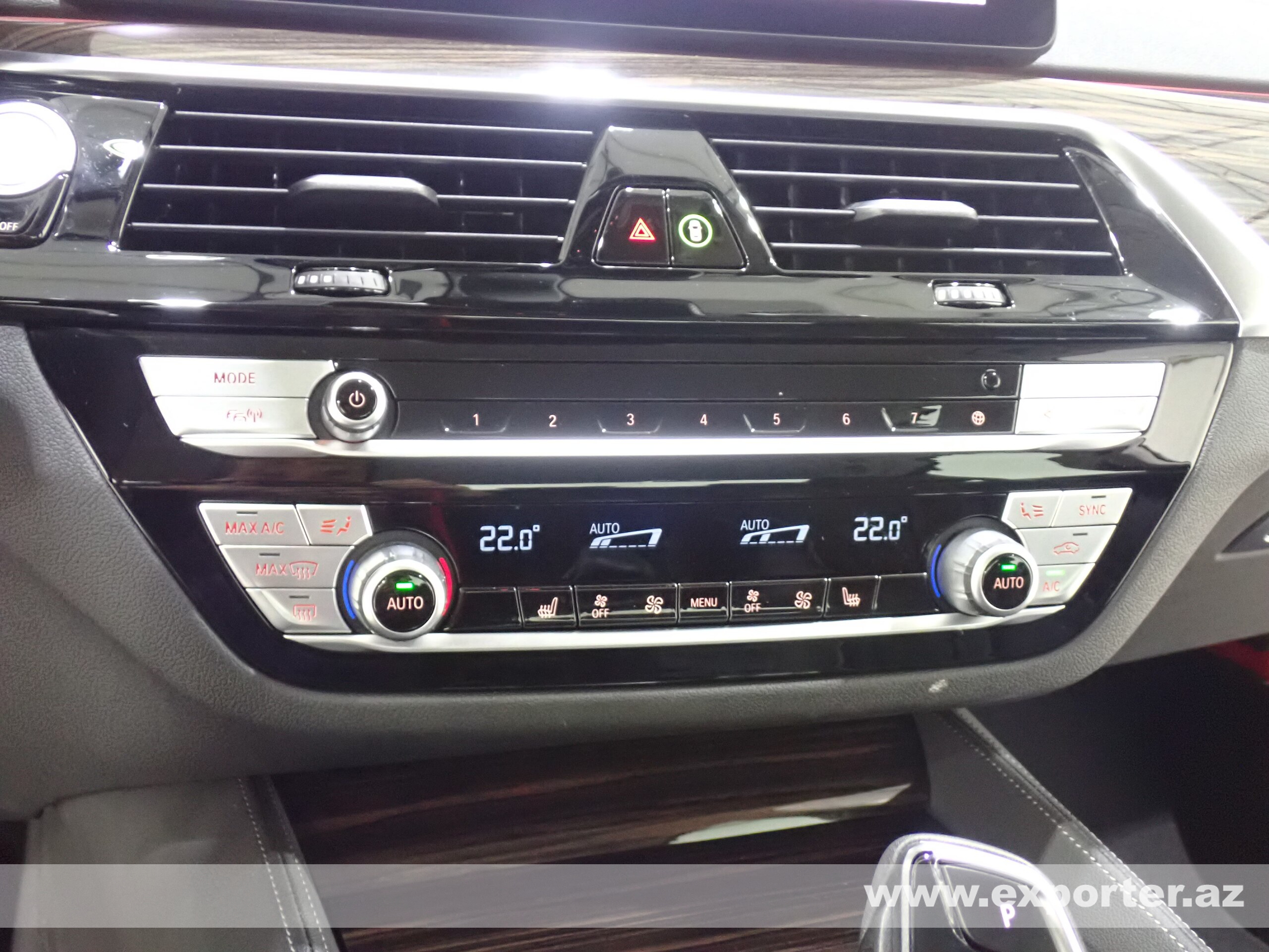 BMW 530i Luxury (photo: 28)