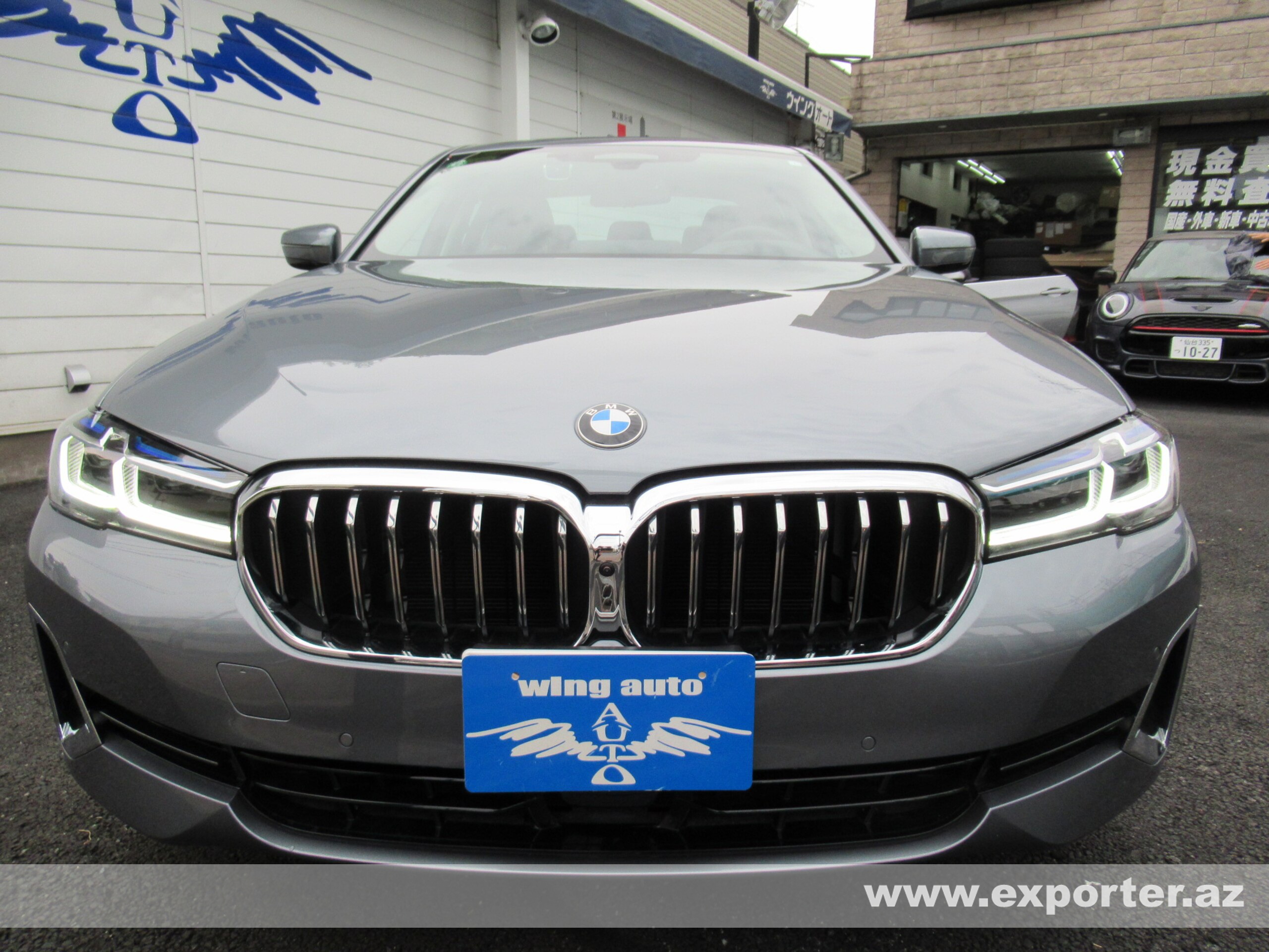 BMW 530i Luxury (photo: 1)