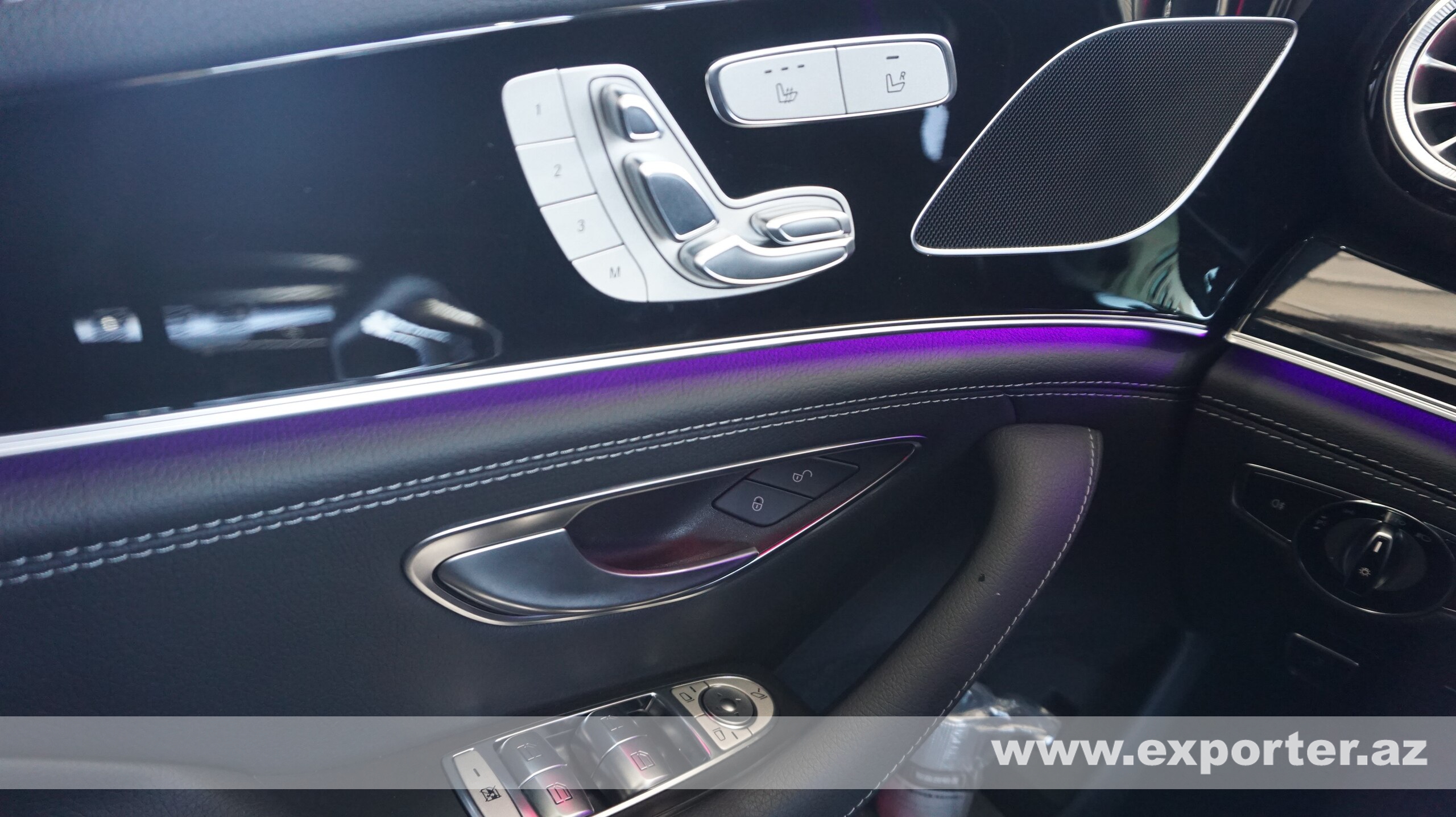 Mercedes Benz AMG GT43 4Matic+ (photo: 25)